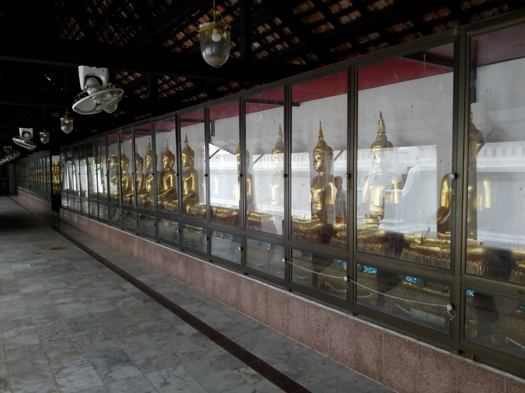 Wat Maha That Worawiharn景点图片