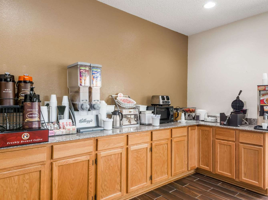 Super 8 by Wyndham Mt. Carmel IL主图