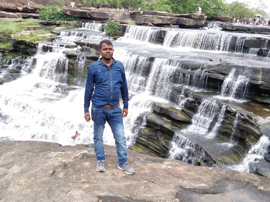 Devdari Falls景点图片