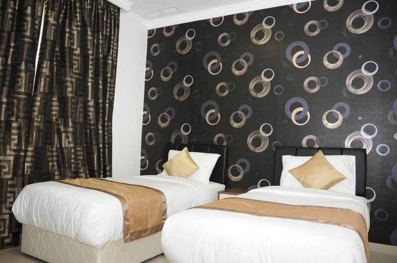 Al Muhanna Plaza Luxury Apartments