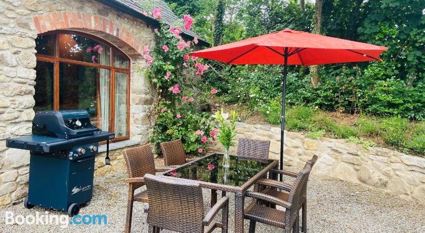 Ferry House Holidays主图