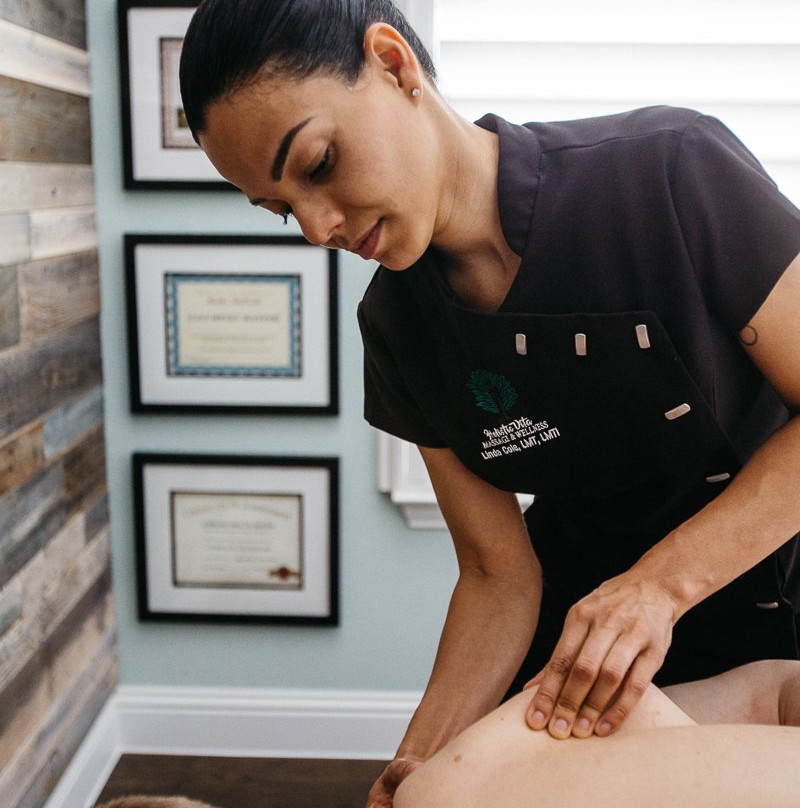 Holistic Vita Massage & Wellness-麦金尼必去景点