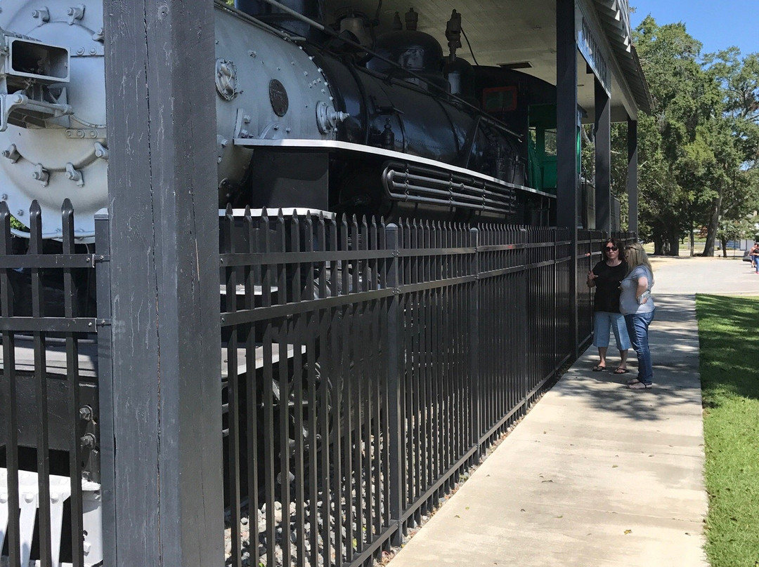 Ole Engine 100-Sylvester必去景点