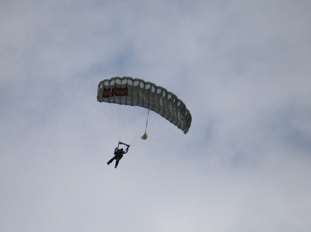 Nimbus Fallskjermklubb (Nimbus Skydiving)-Rakkestad必去景点