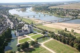 Parc Naturel Départemental Du Chateau-Sully-sur-Loire必去景点
