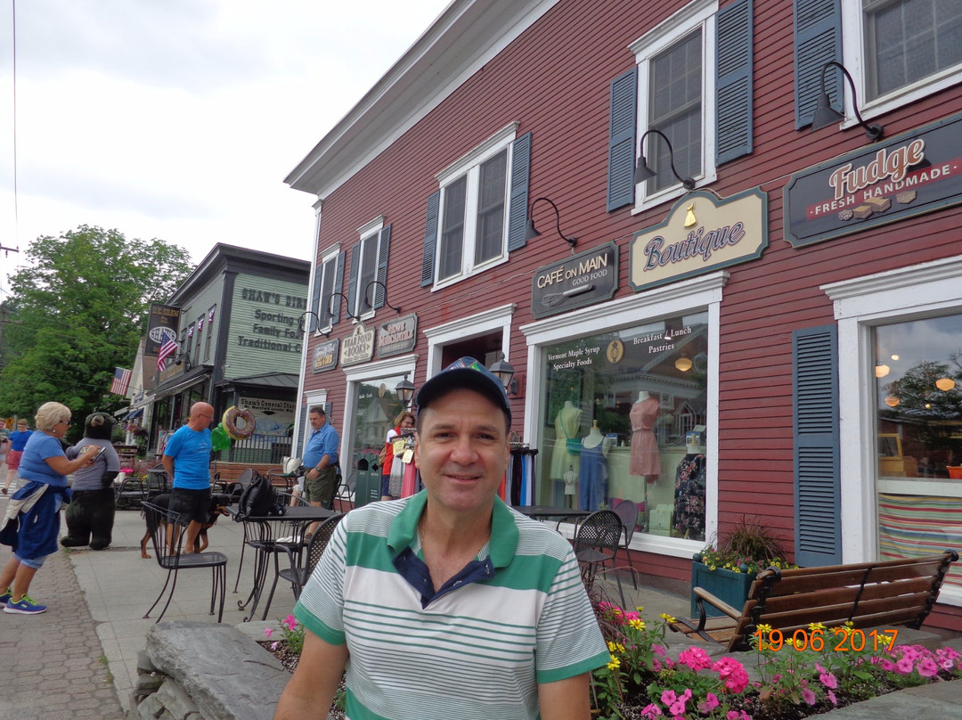 Stowe Mercantile-斯托必去景点