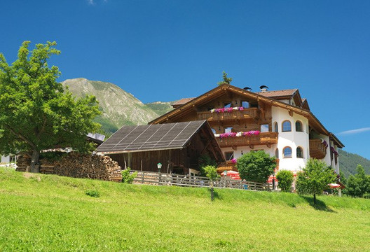 Medraz酒店住宿-Gasthof Groebenhof