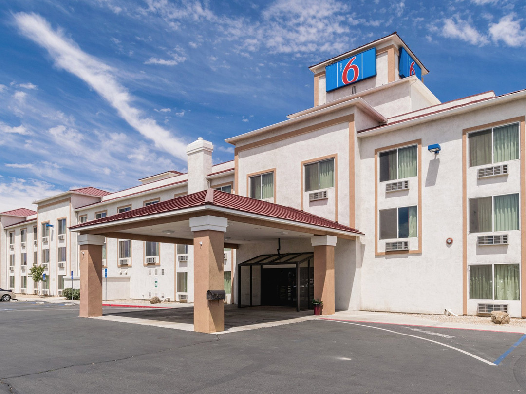 希斯皮里亚酒店住宿-Motel 6 Hesperia, CA - West Main Street - I-15