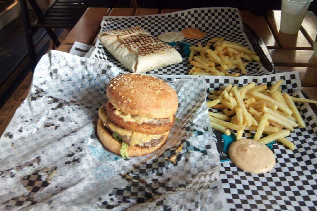 Step Burger