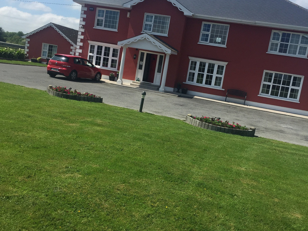 Elmdale Farmhouse