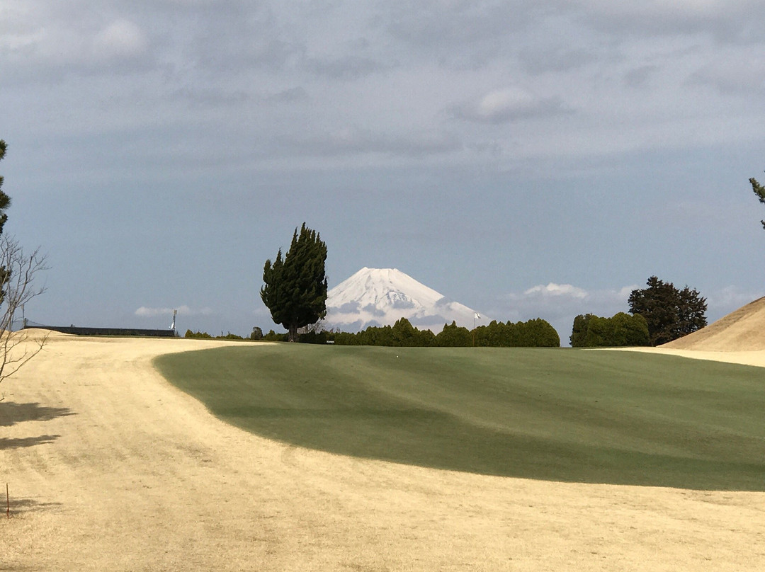 Izu Ohito Country Club-伊豆之国市必去景点