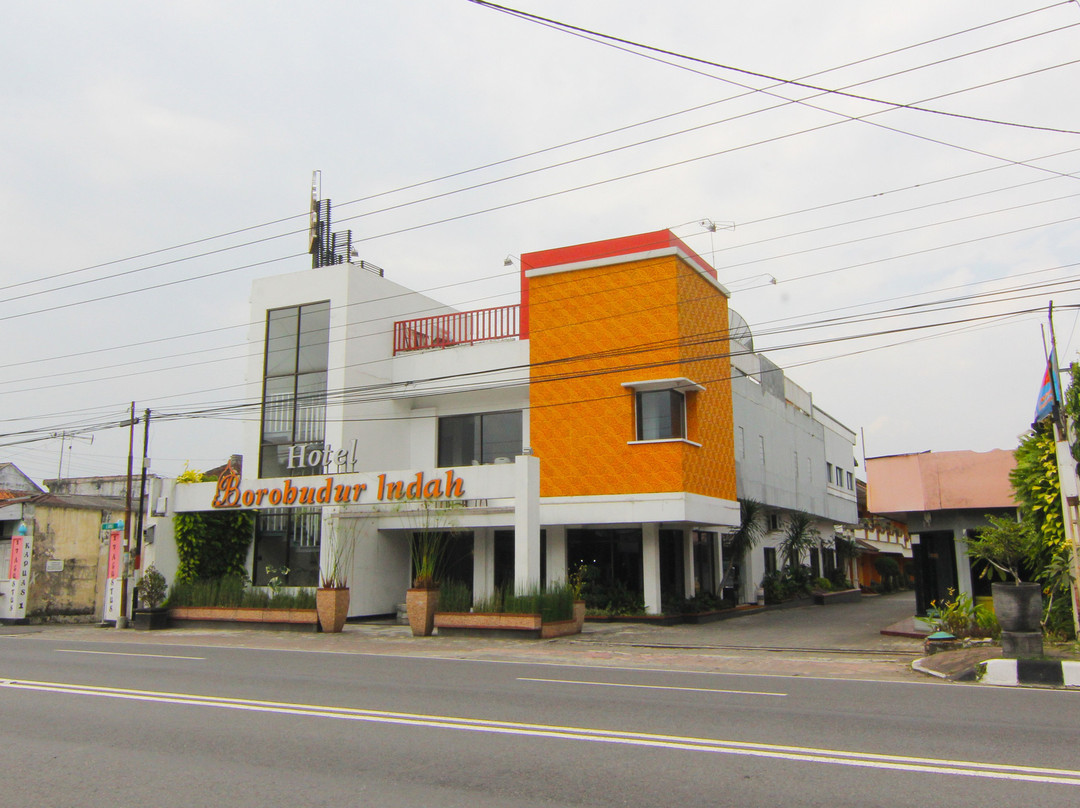 婆罗浮屠英达酒店主图