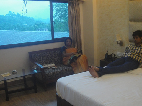 Praja Basti Pathar酒店住宿-Waii International Hotel