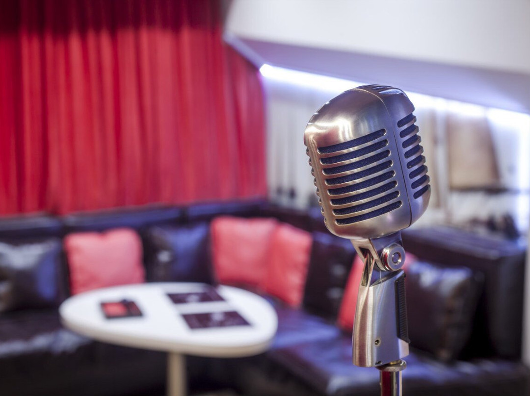 Karaoke INCOGNITO-伊尔库茨克必去景点