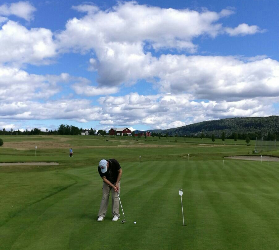 Holtsmark Golf Club景点图片