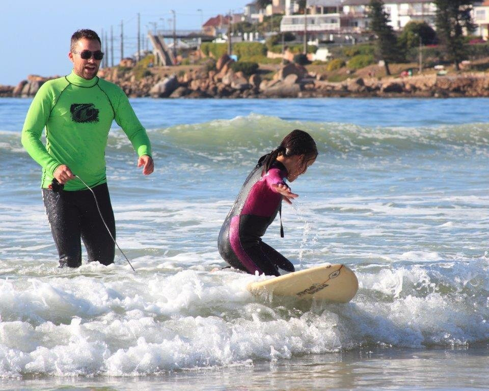 Driftwood Tours and Travel-西门镇必去景点