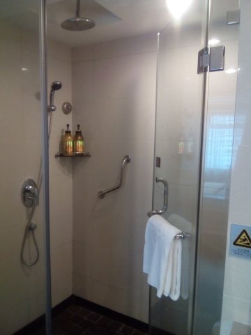 滨北颐豪酒店-浴室