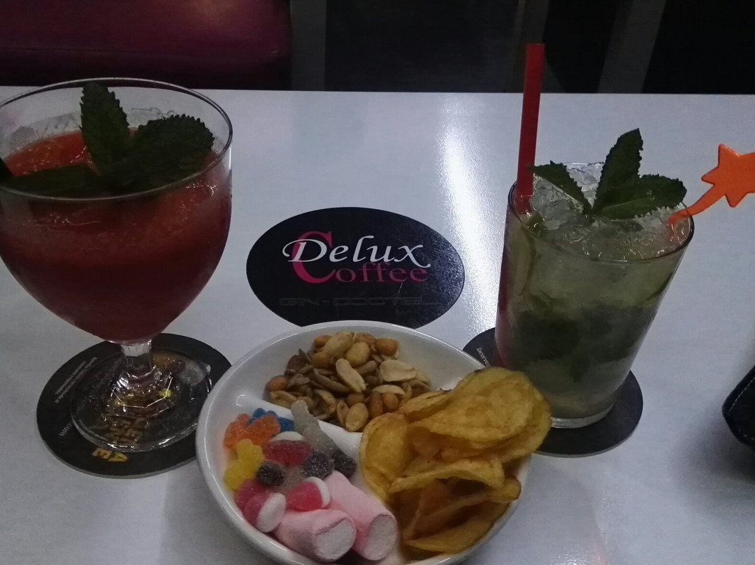 Deluxcoffee Gin Coctel-Marin必去景点