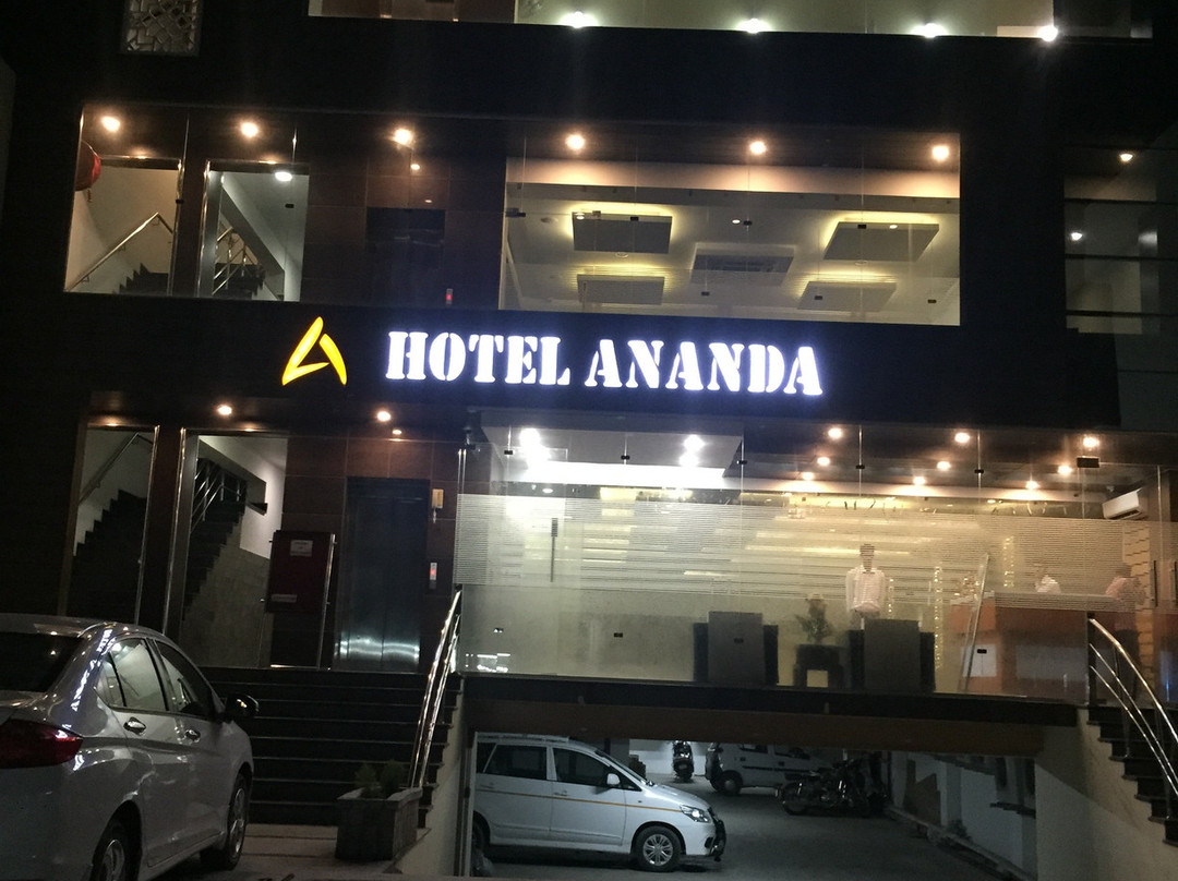 Hotel Alaknanda主图