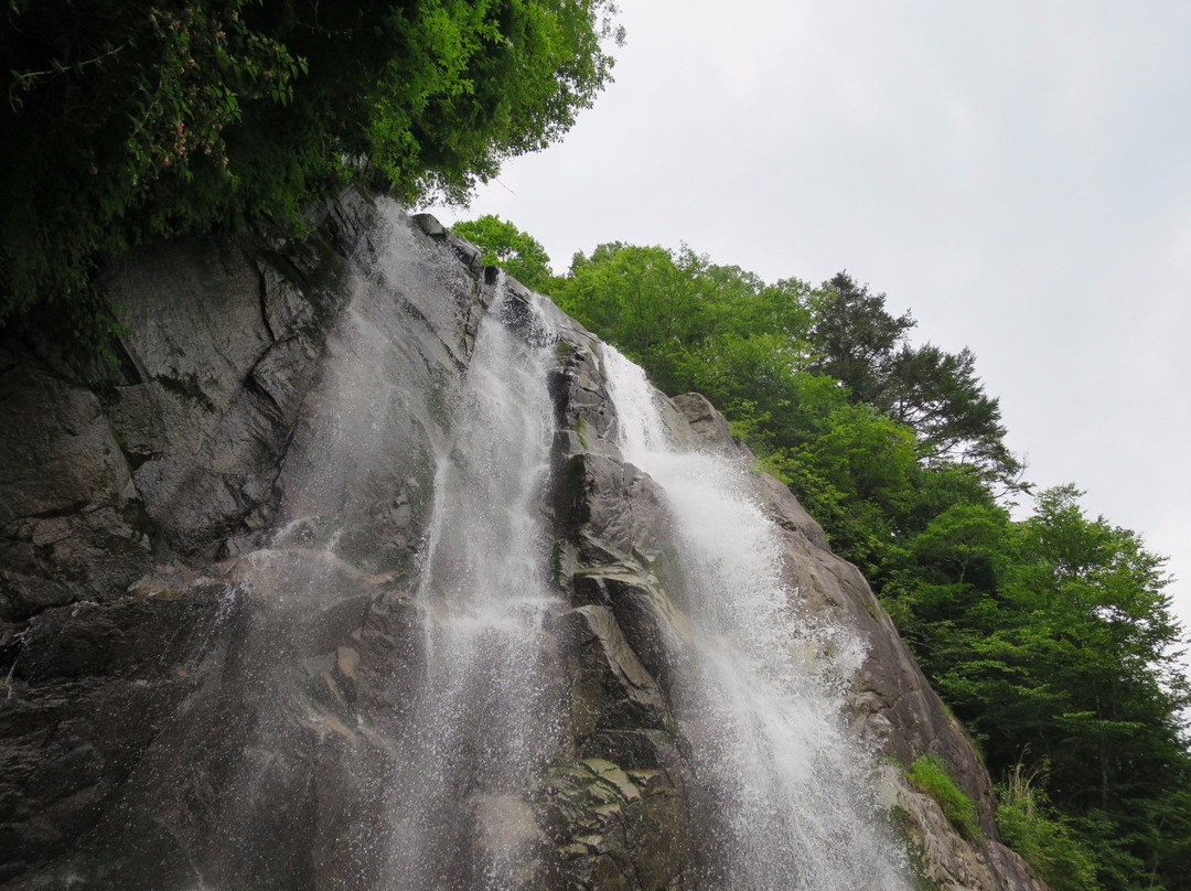 Fudo Falls-高森町必去景点