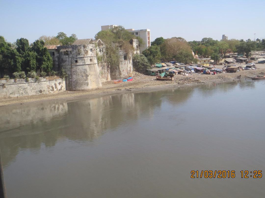 Surat Castle (Old Fort)景点图片