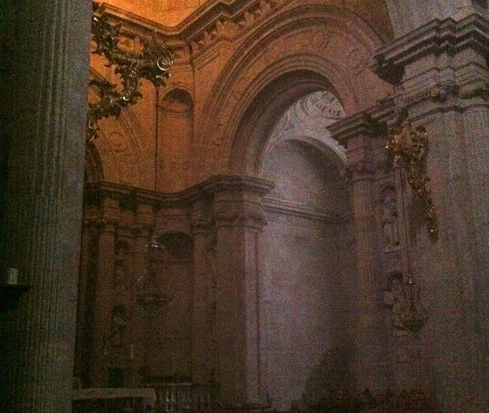 Iglesia de Santiago Apostol景点图片