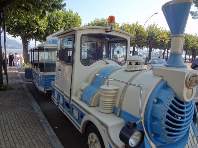 Trenino Turistico di Stresa景点图片