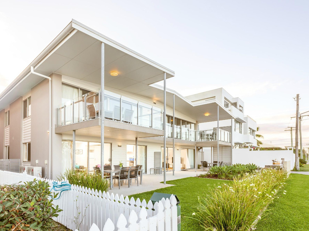 Sandbox Beachfront Apartments