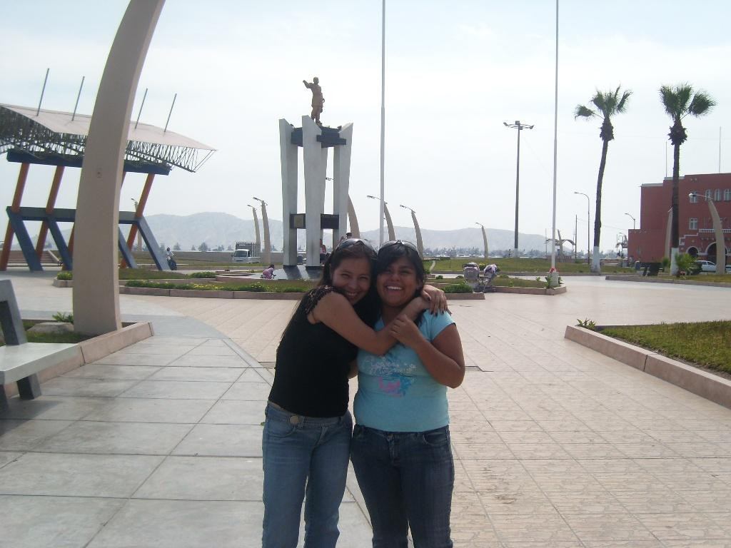 Plaza de Armas-Chimbote必去景点