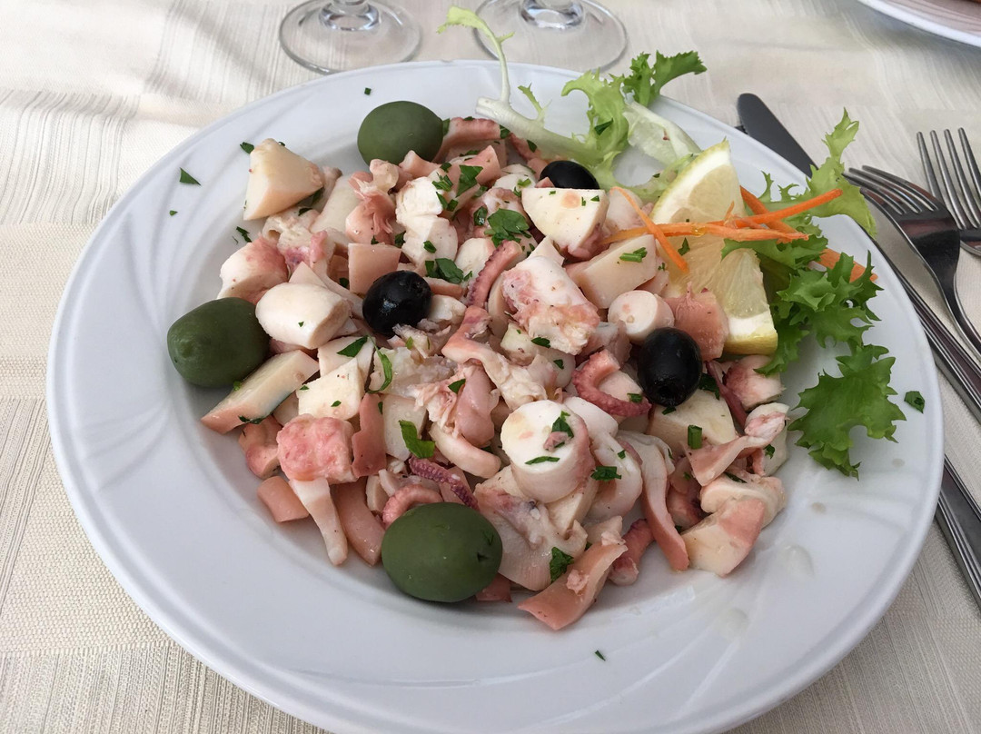 Pesche餐馆和美食-Villa delle Rose