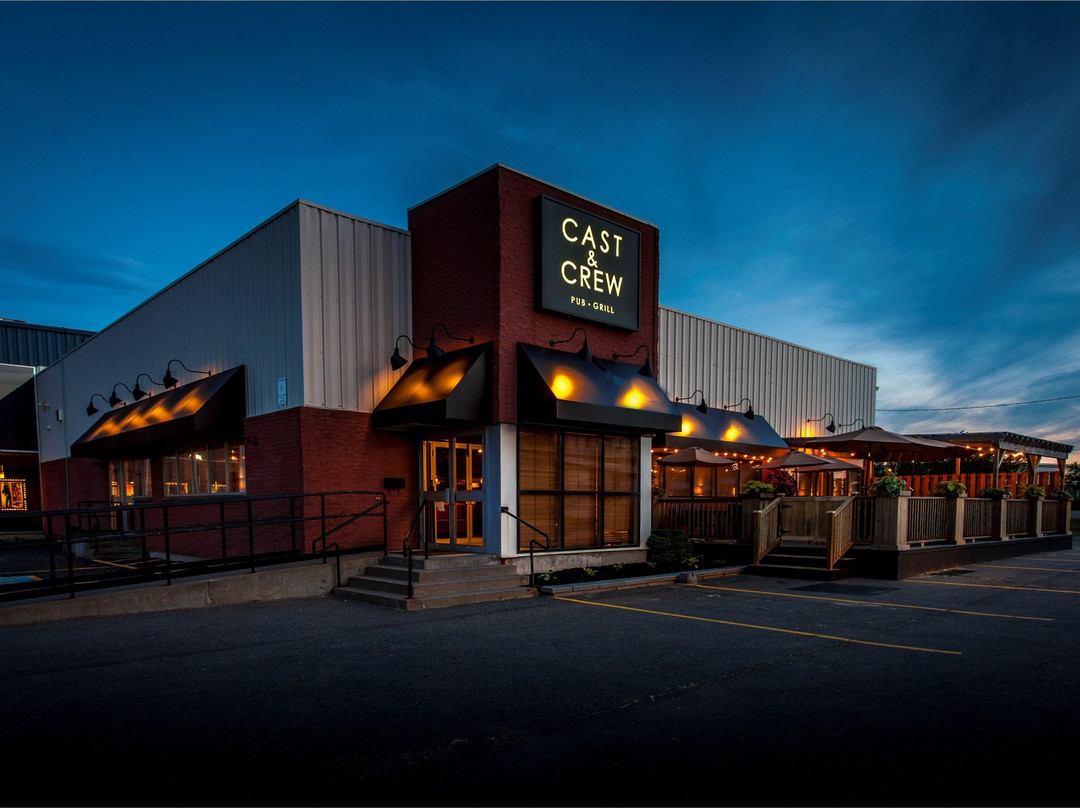 Bathurst餐馆和美食-Cast & Crew Gastropub