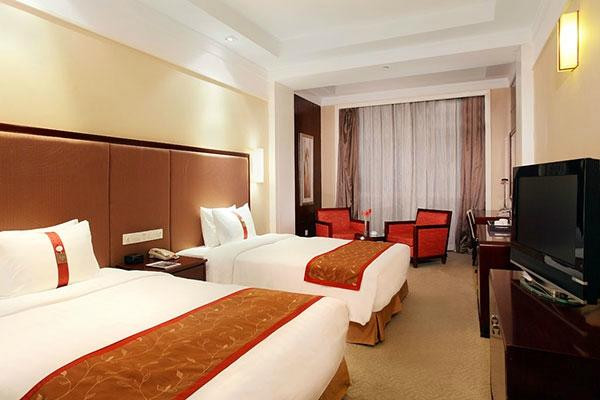 庐山东林庄主图