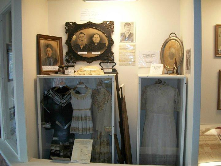 Clara Foster Slough Museum-Enloe必去景点