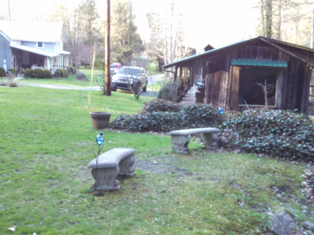 Serenity Falls Cabins