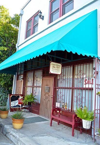 Copper Miners' Rest主图