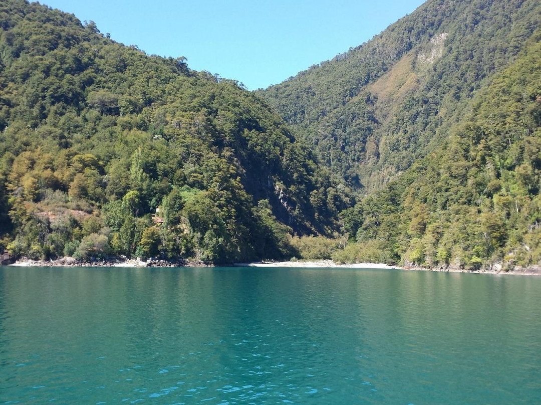 Katamaran Lagos Andinos Day Tours-Petrohue必去景点