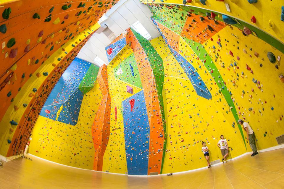 Centro Sportivo My Wall景点图片