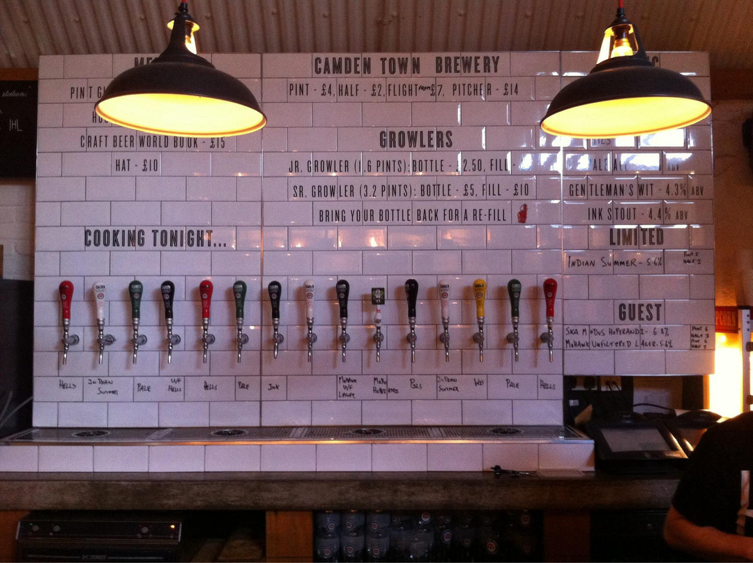 Camden Town Brewery Beer Hall and Tours-伦敦必去景点