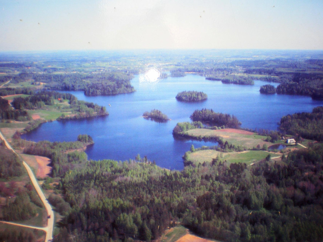 Lake Puhajarv Park景点图片