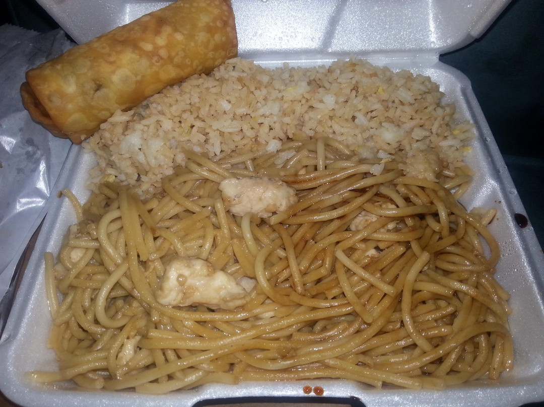 Radcliff餐馆和美食-Egg Roll House