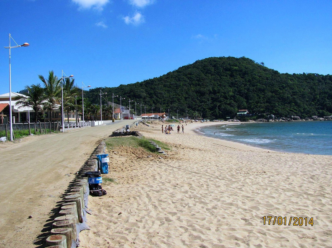 Praia da Ilhota-Itapema必去景点