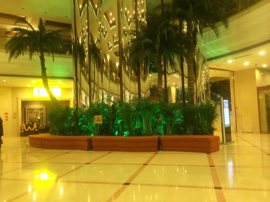 长峰假日酒店主图