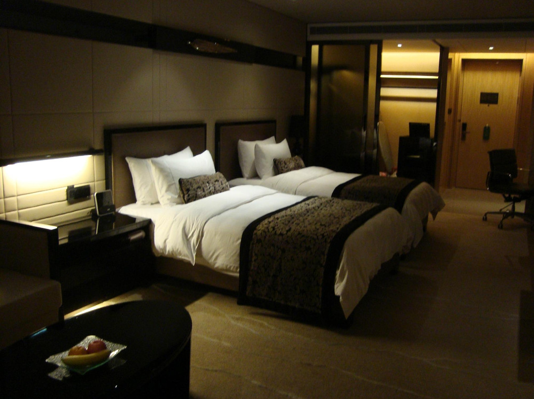 绿岛国际酒店 主图