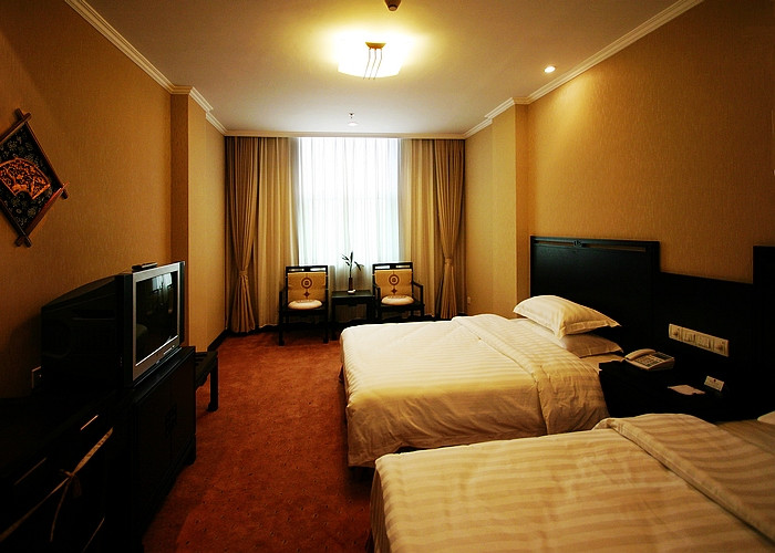 武义壶山假日酒店主图