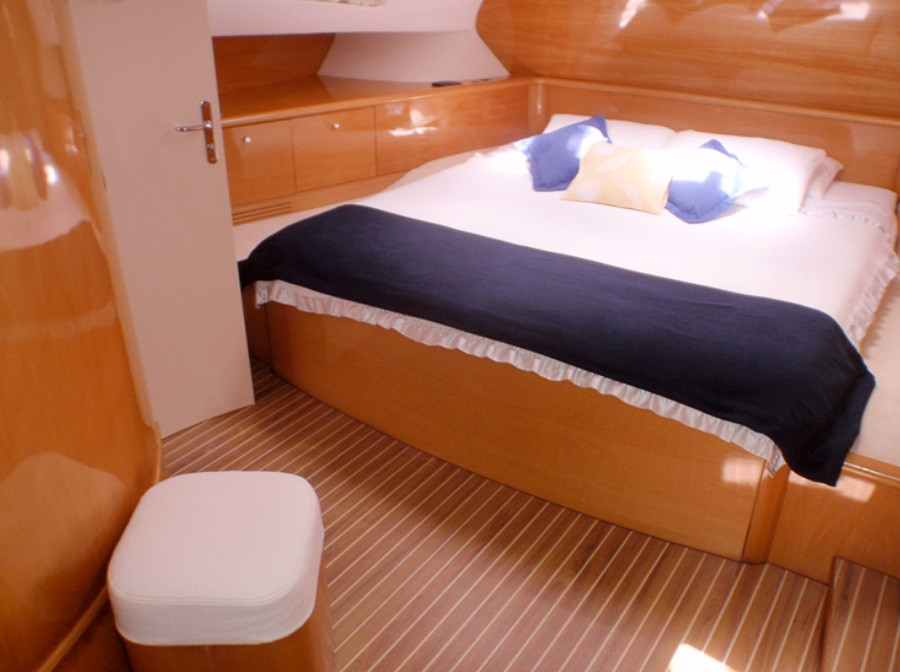 Caribbean Emerald Yacht Charter - Day Tours景点图片