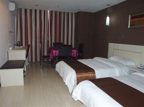 十堰尚客优快捷酒店房县店主图