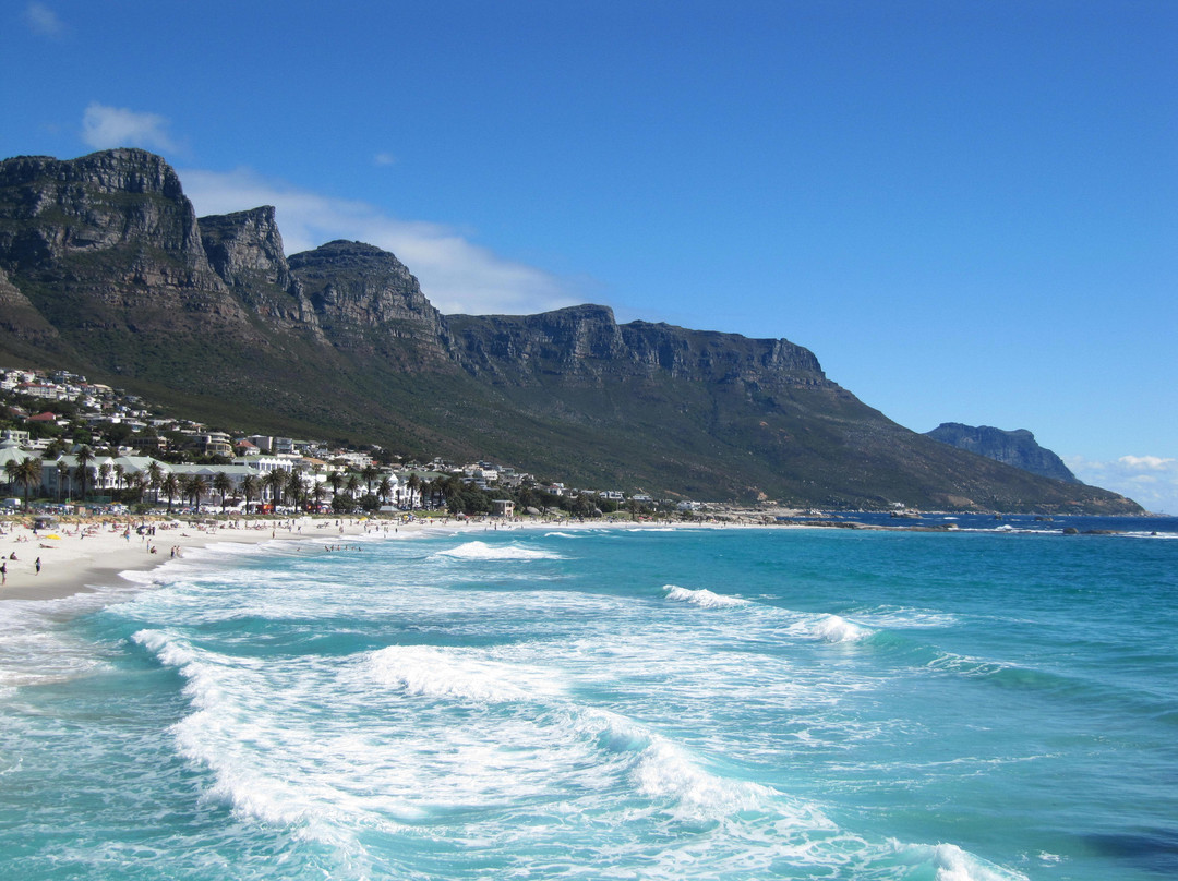 Camp's Bay Beach景点图片