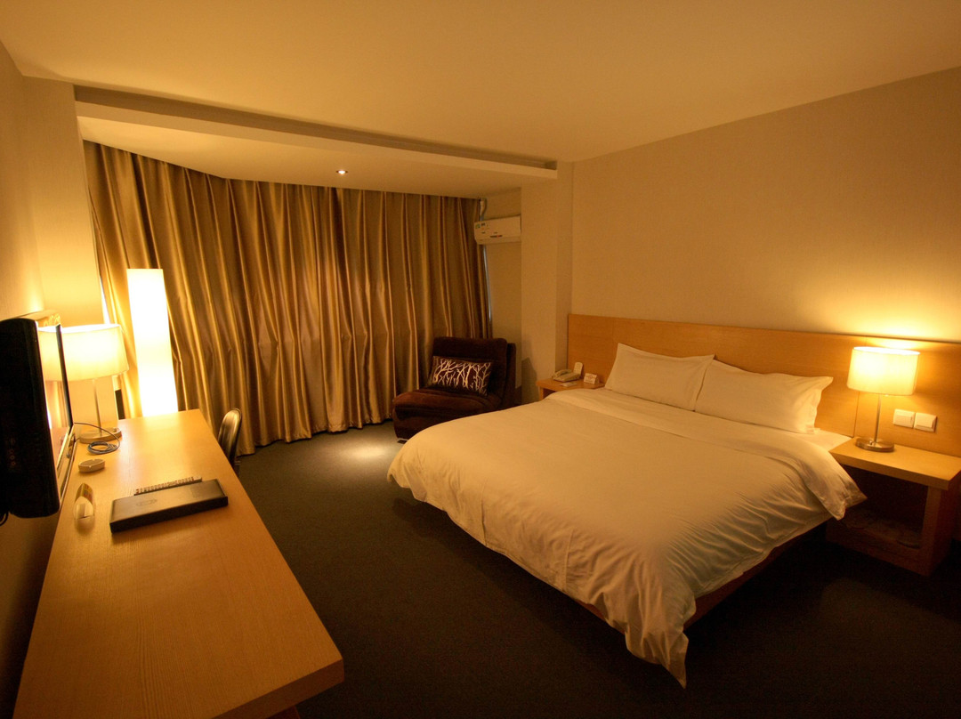 兰州步行街希尔顿欢朋酒店主图