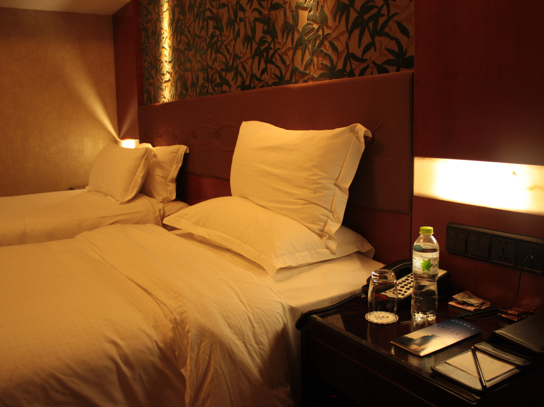 瑞安辰茂阳光酒店主图