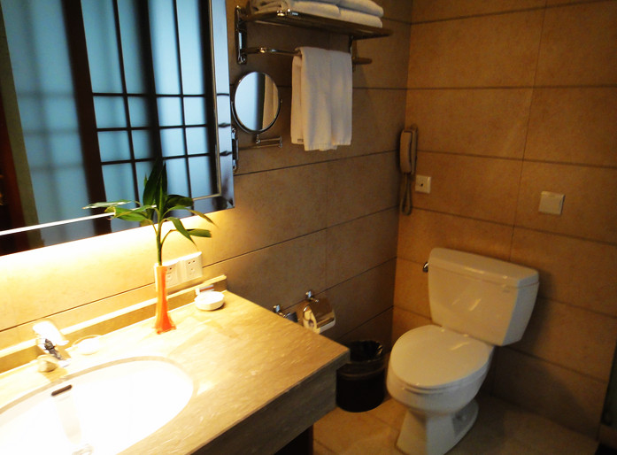 卡特兰闲庭酒店主图